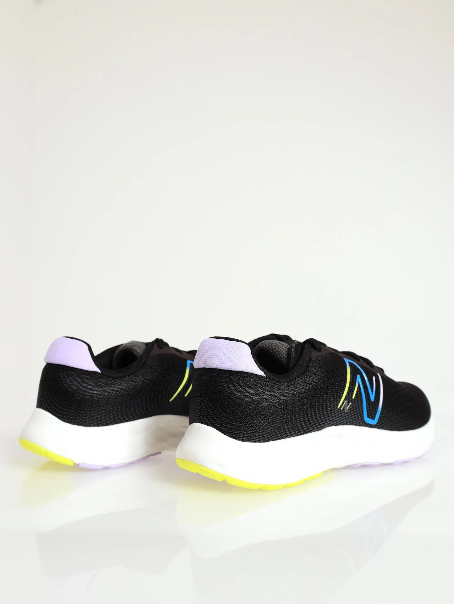 520 Lace-Up Running Sneaker - Black