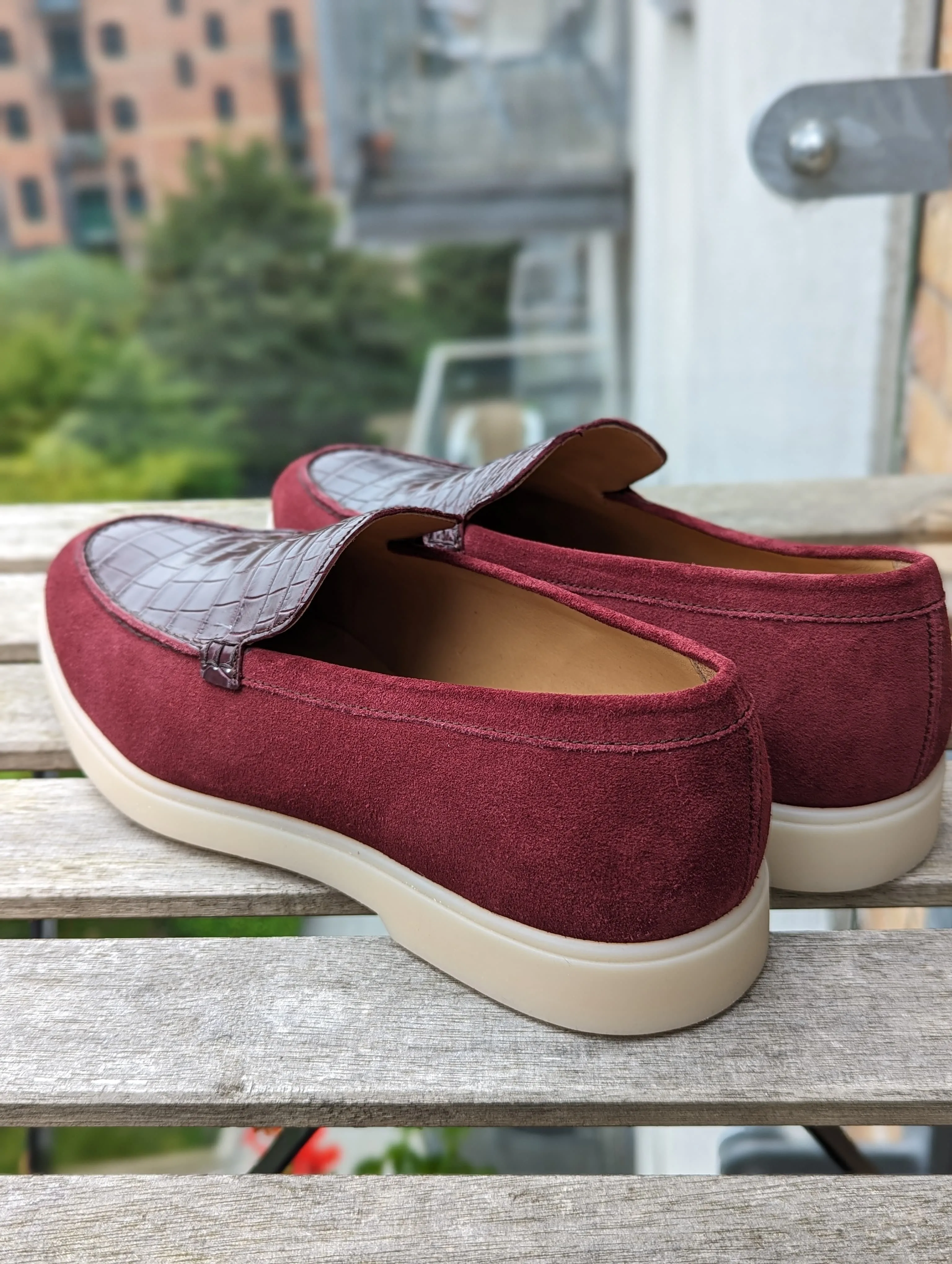 Ascot Sunseeker - Burgundy Crocodile & Suede