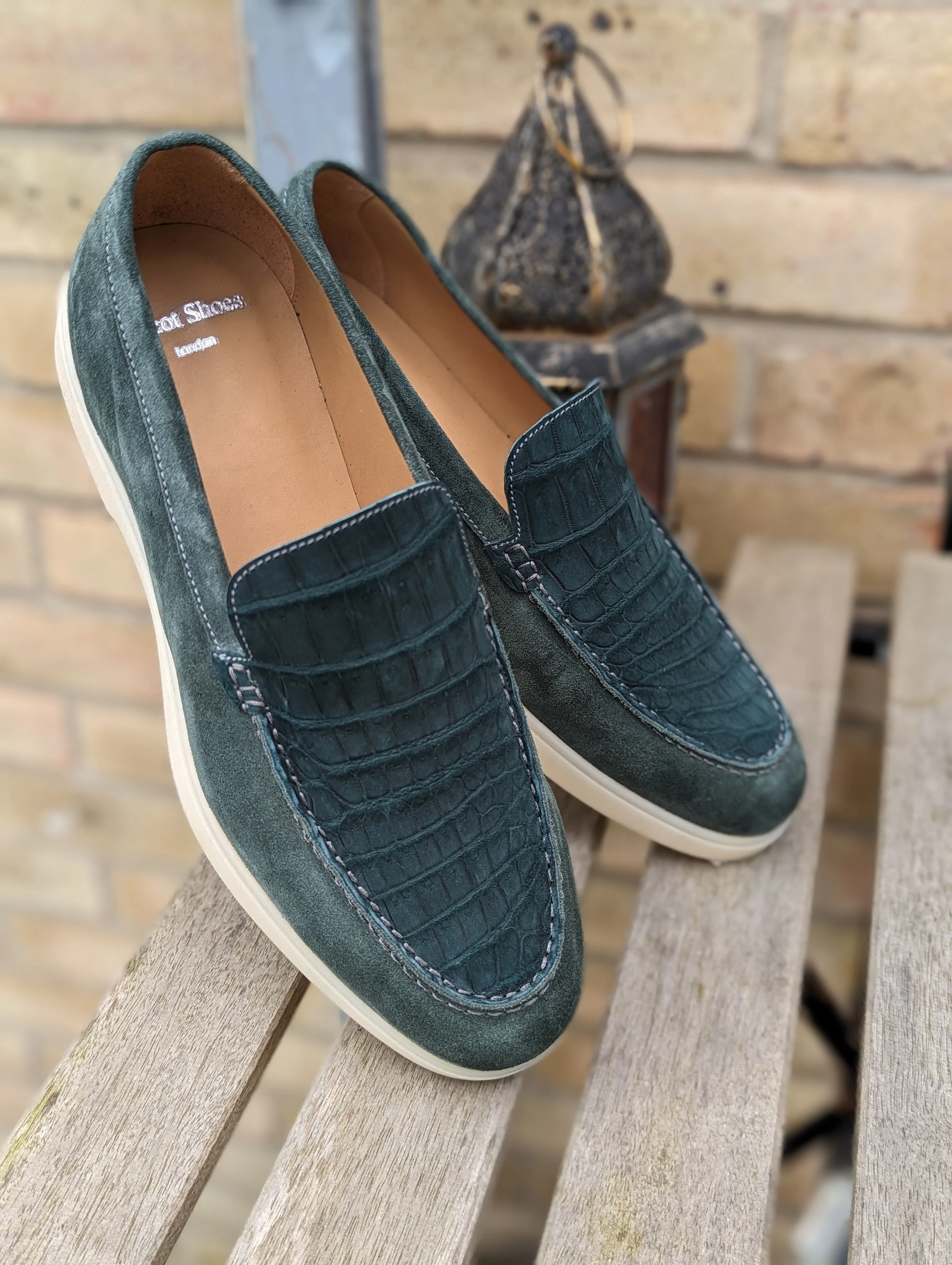 Ascot Sunseeker - Green Suede & Crocodile