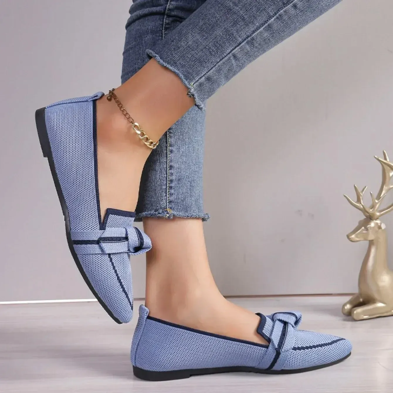 Bow Detail Knit Pointed Loafers