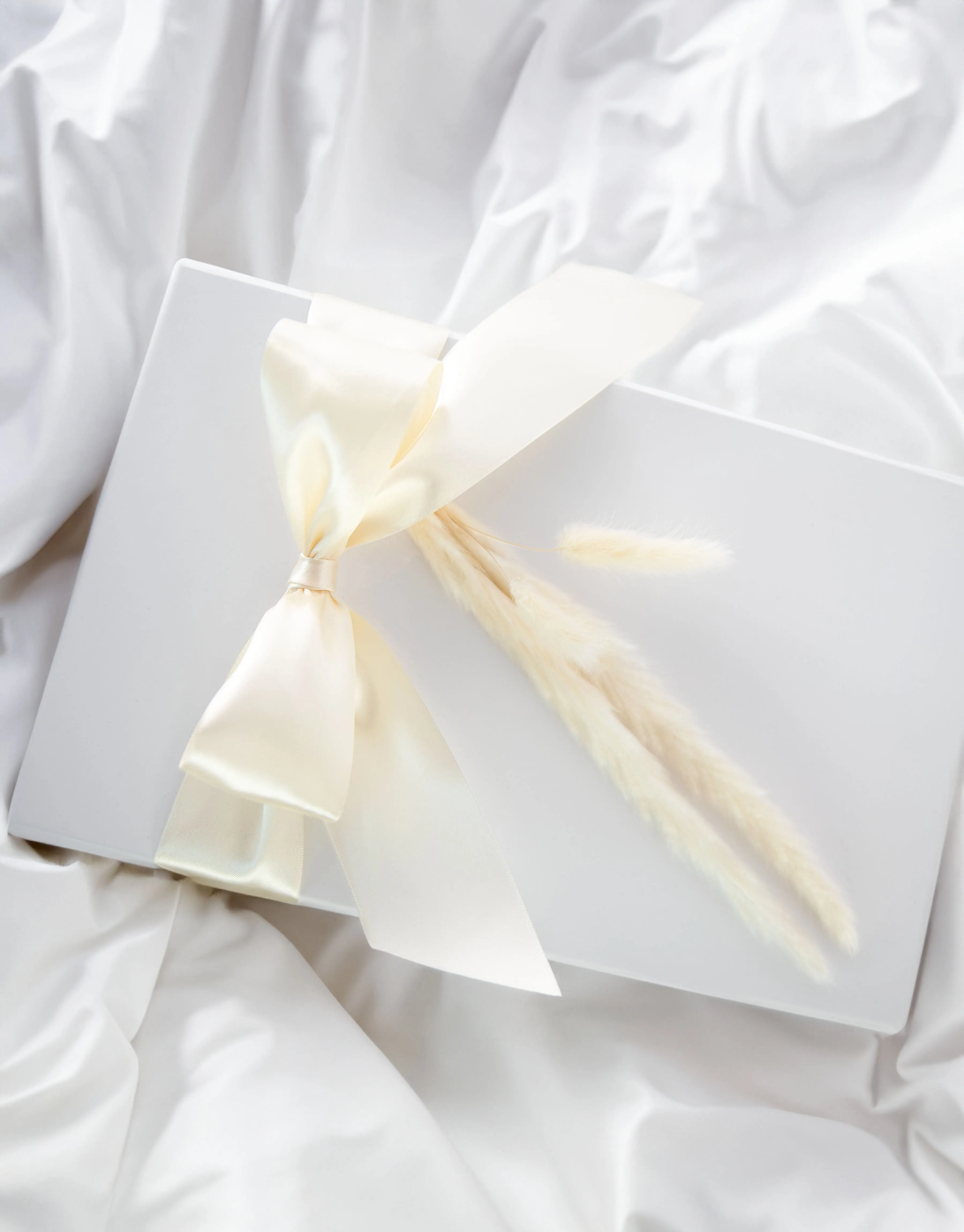 Champagne Silky Dreams Gift Box | Curated Gift Box