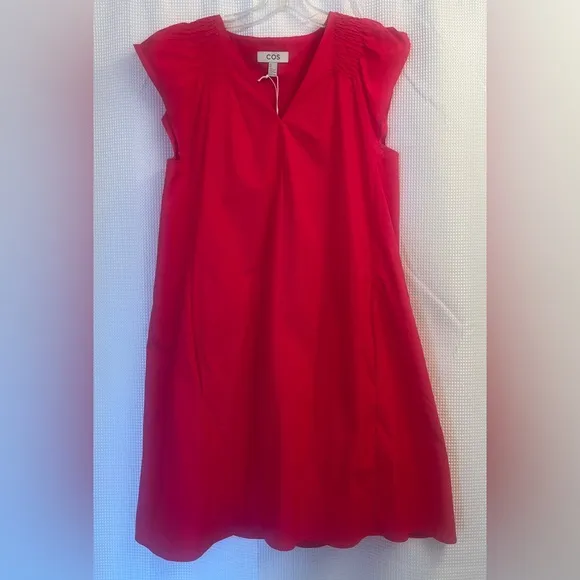 COS SMOCKED V-NECK MINI DRESS size 4