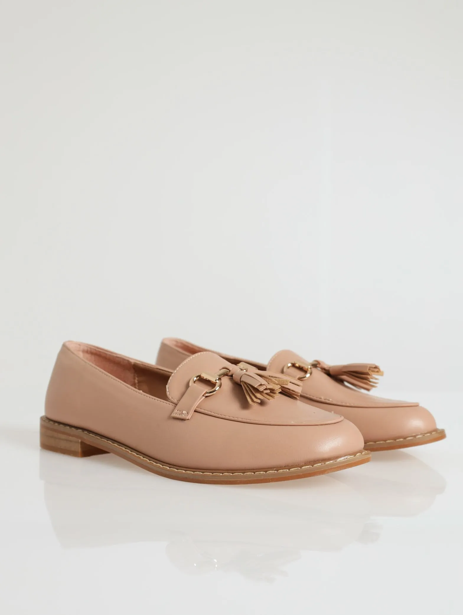 D-Ring Metal Bar With Tassel Loafer - Blush
