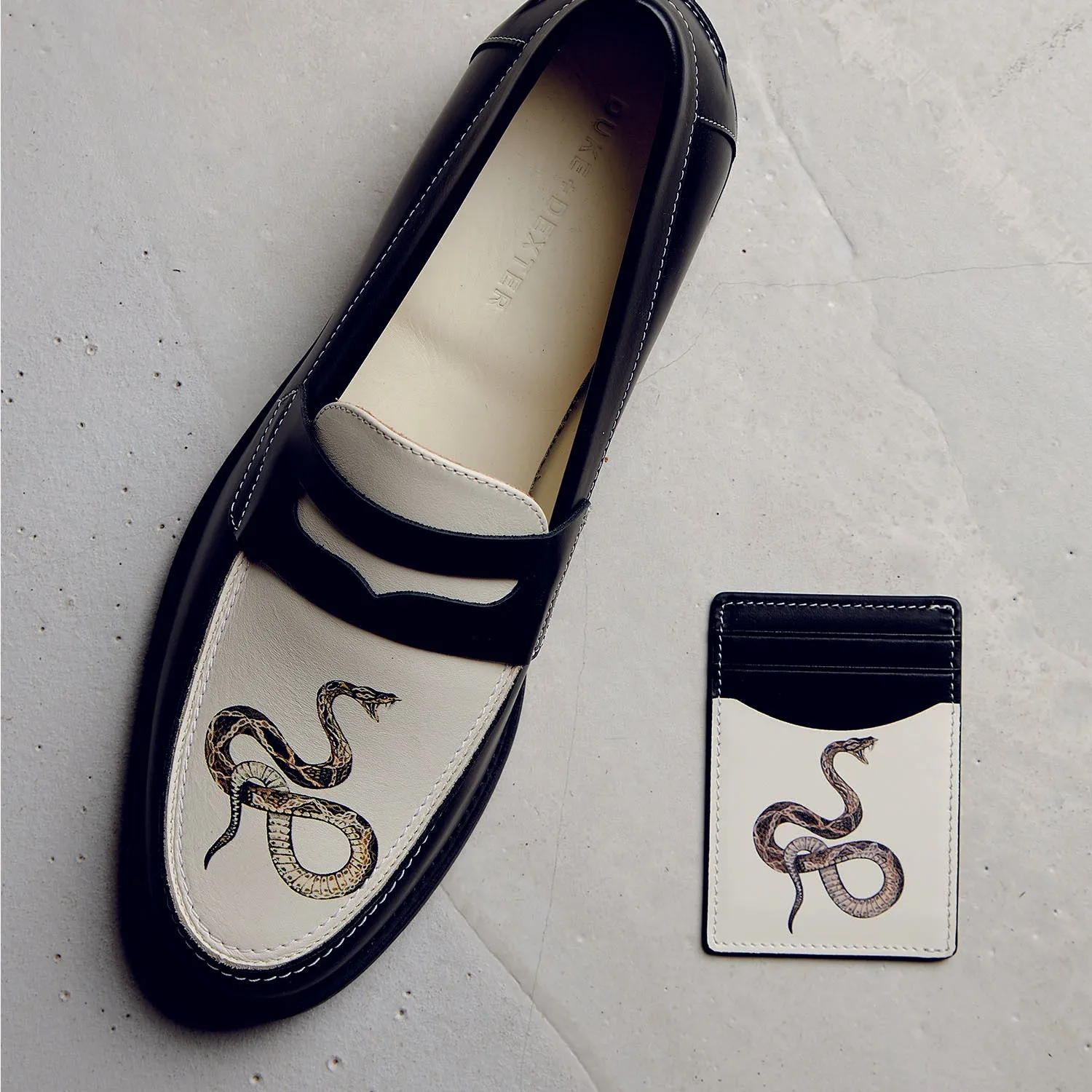 Dean Snake Card Holder