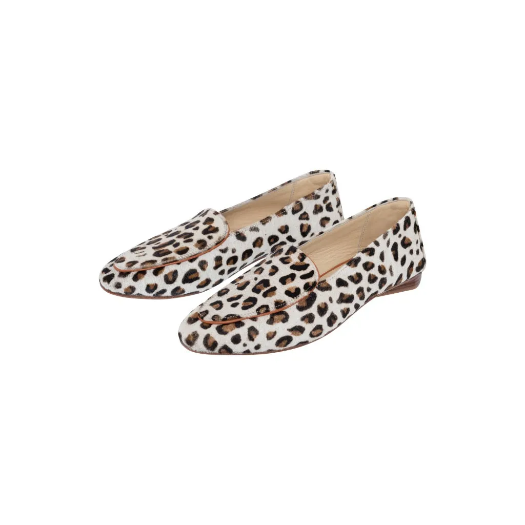 Diana in Animal Print with Caramel Trim