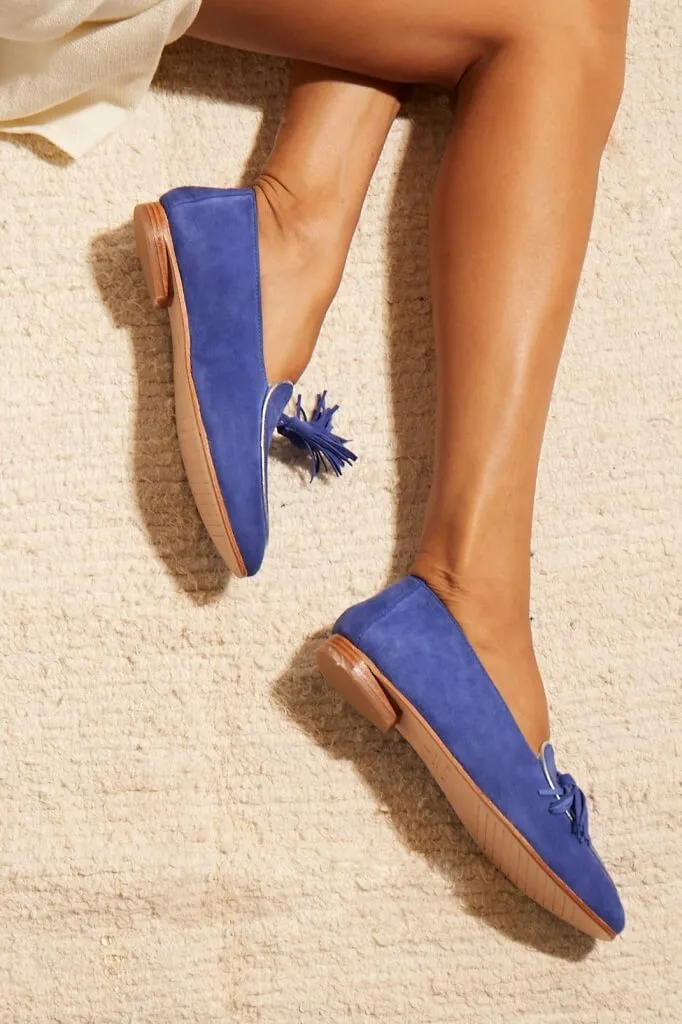 Diana in Periwinkle
