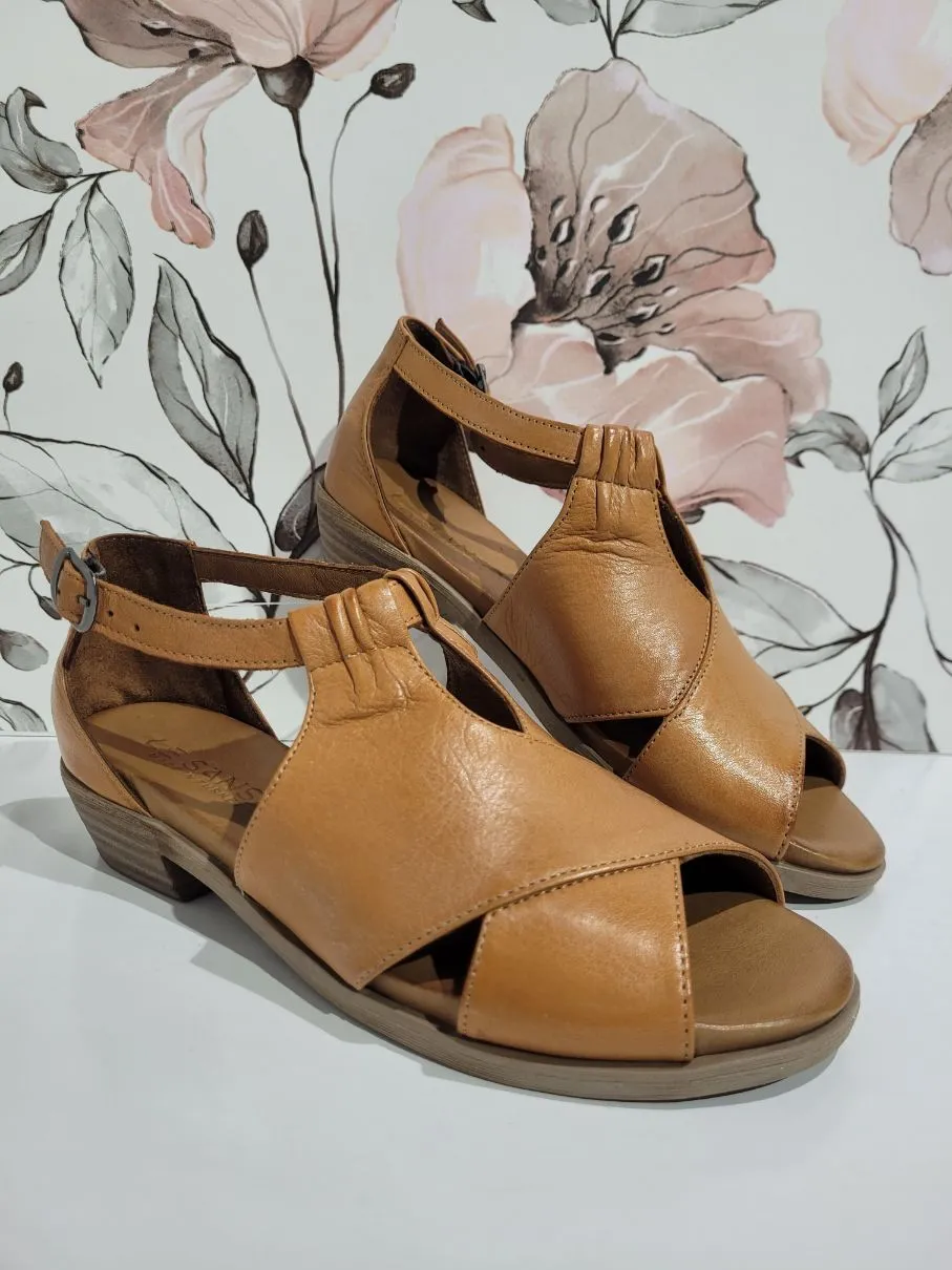 Digby Tan/Tan by Le Sansa