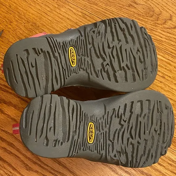 EUC Keen Sandal, Pink
