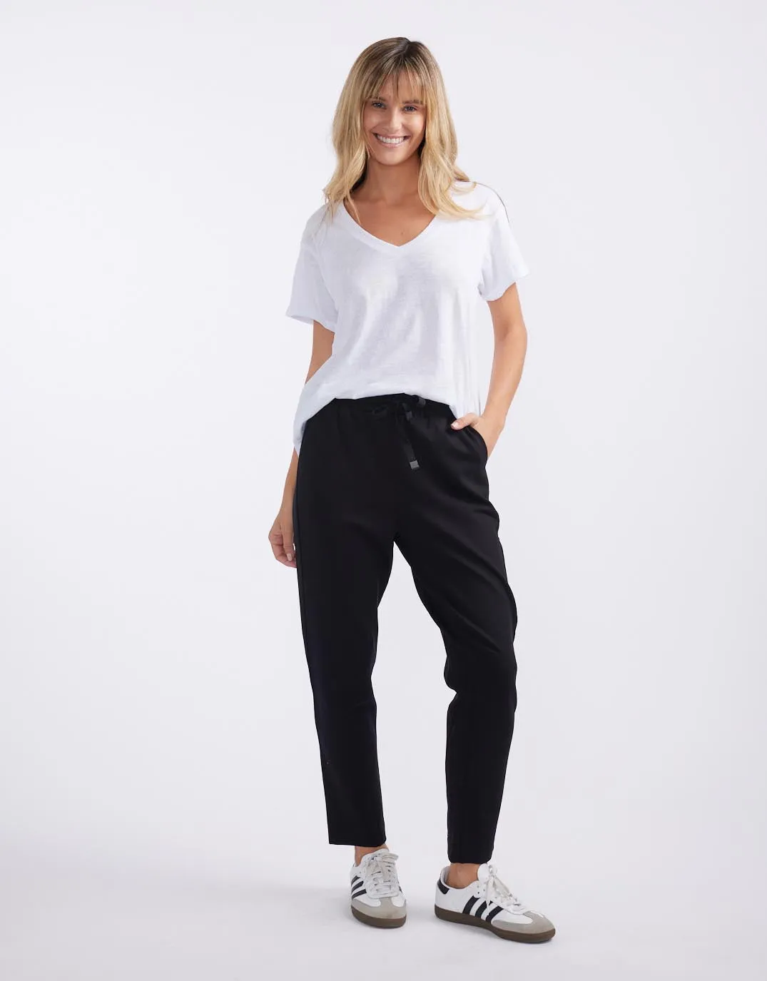 Everyday Ponte Jogger - Black On Black