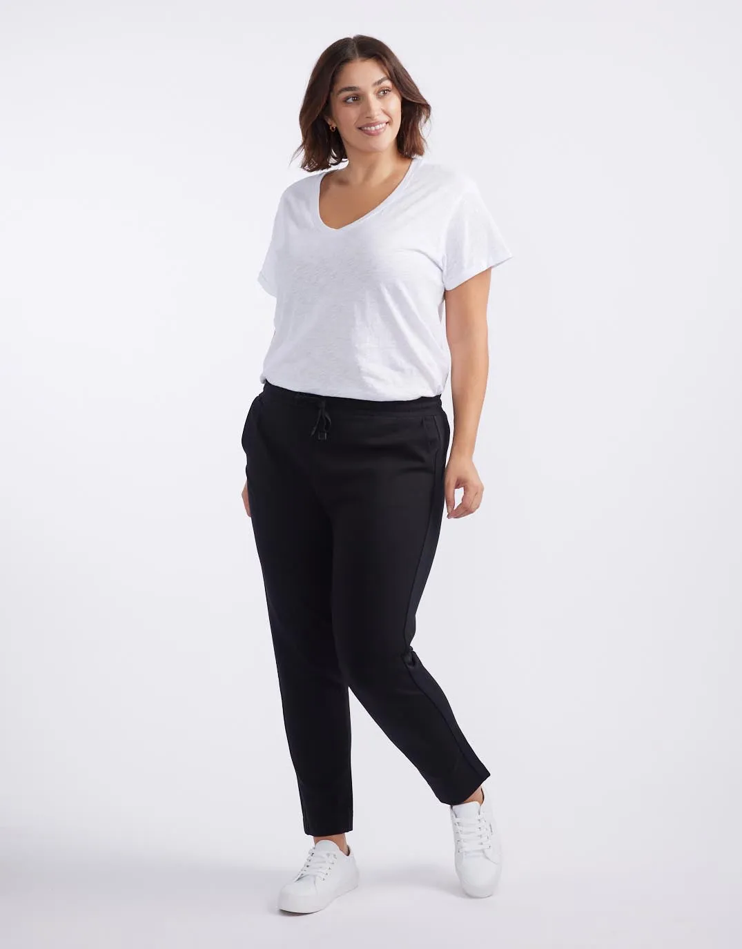 Everyday Ponte Jogger - Black On Black