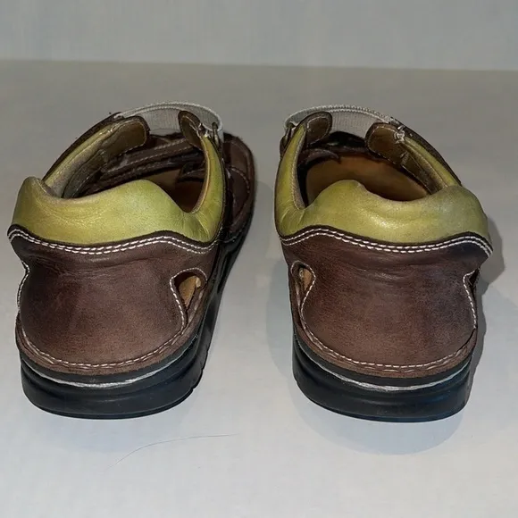 Finn Comfort Brown And Green Samara Walking Sandals