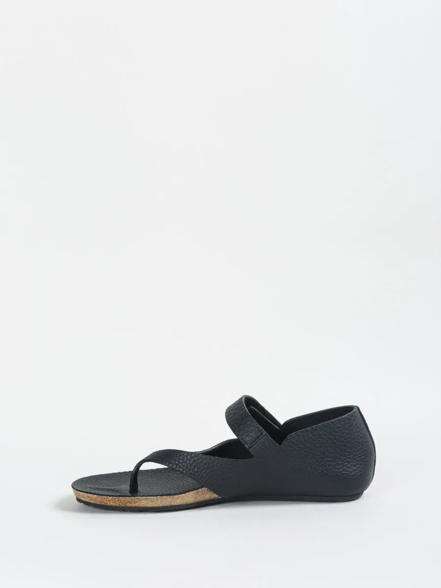 jelena sandal black