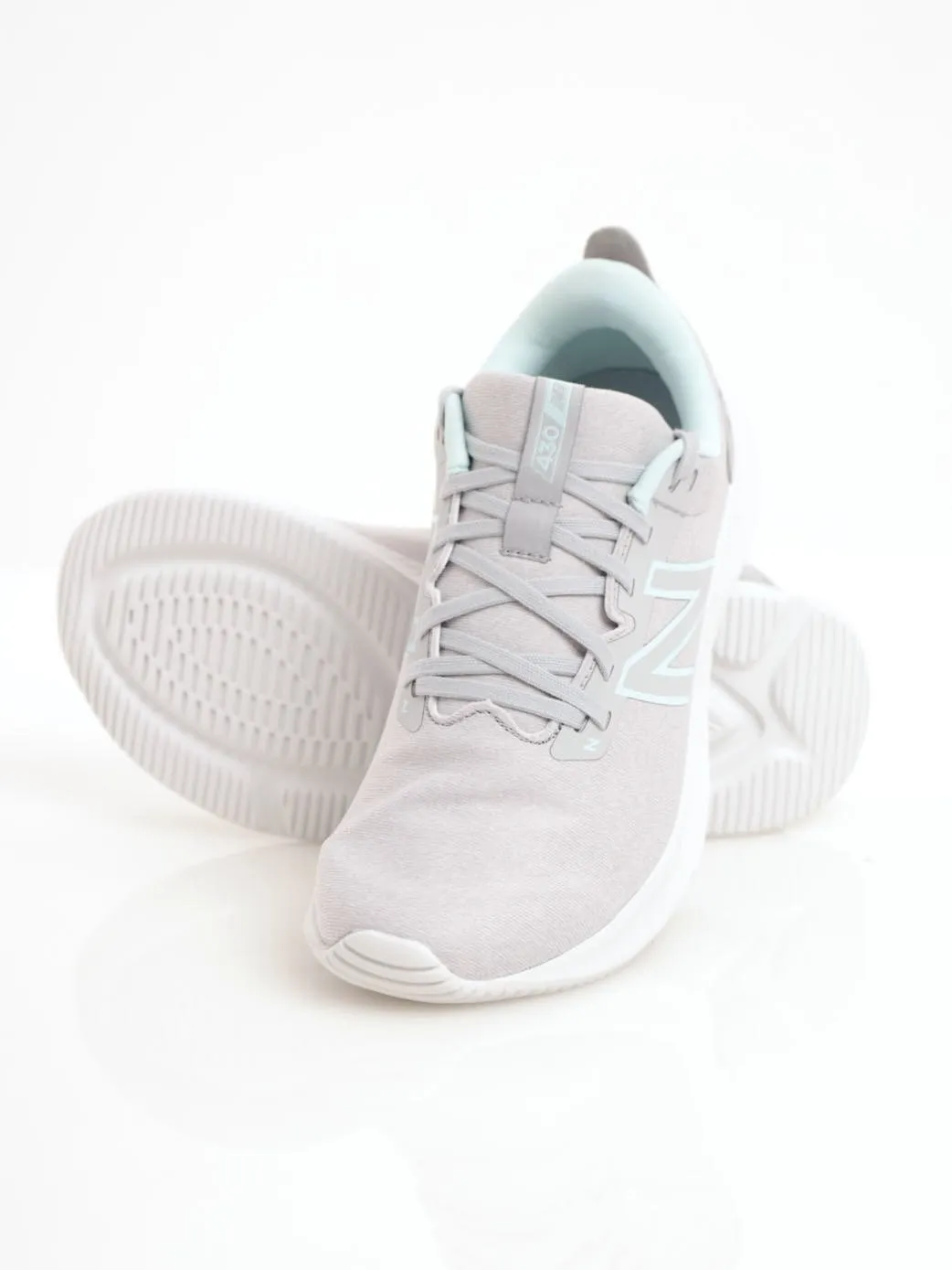 Ladies 430 V2 Sneaker - Grey