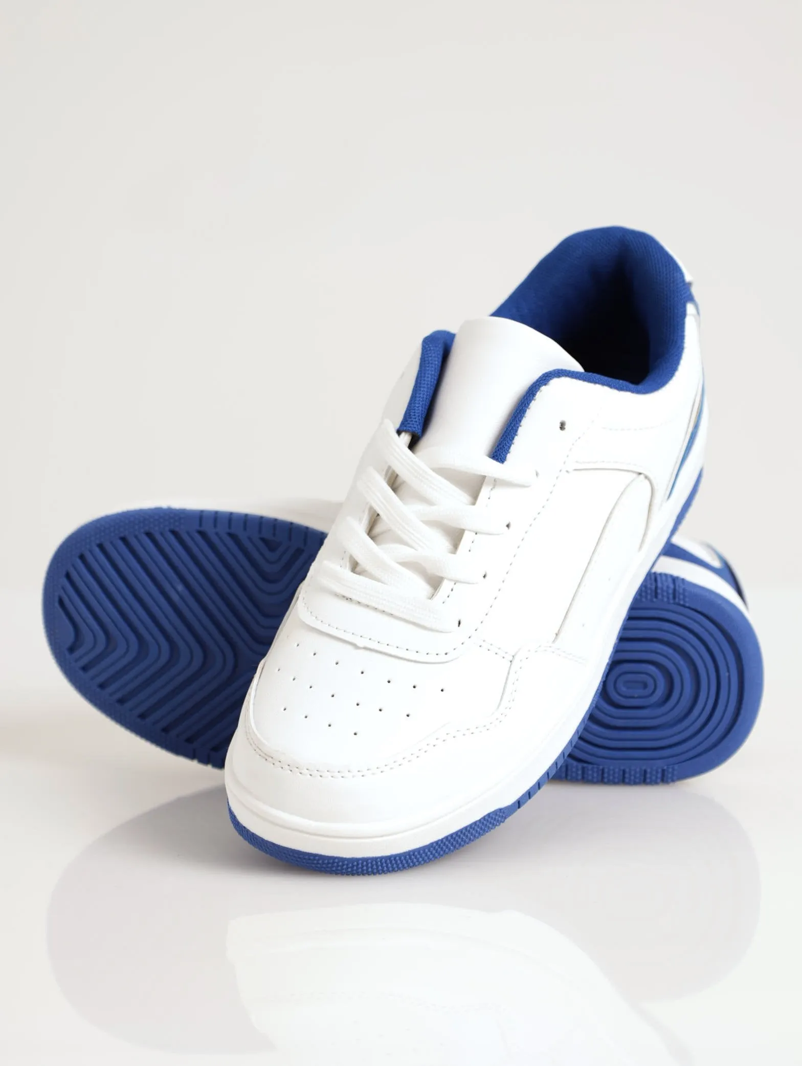 Ladies Contrast Colour Sneaker - Blue