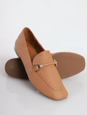 Ladies Hadleyy Buckle Detail Loafer - Beige