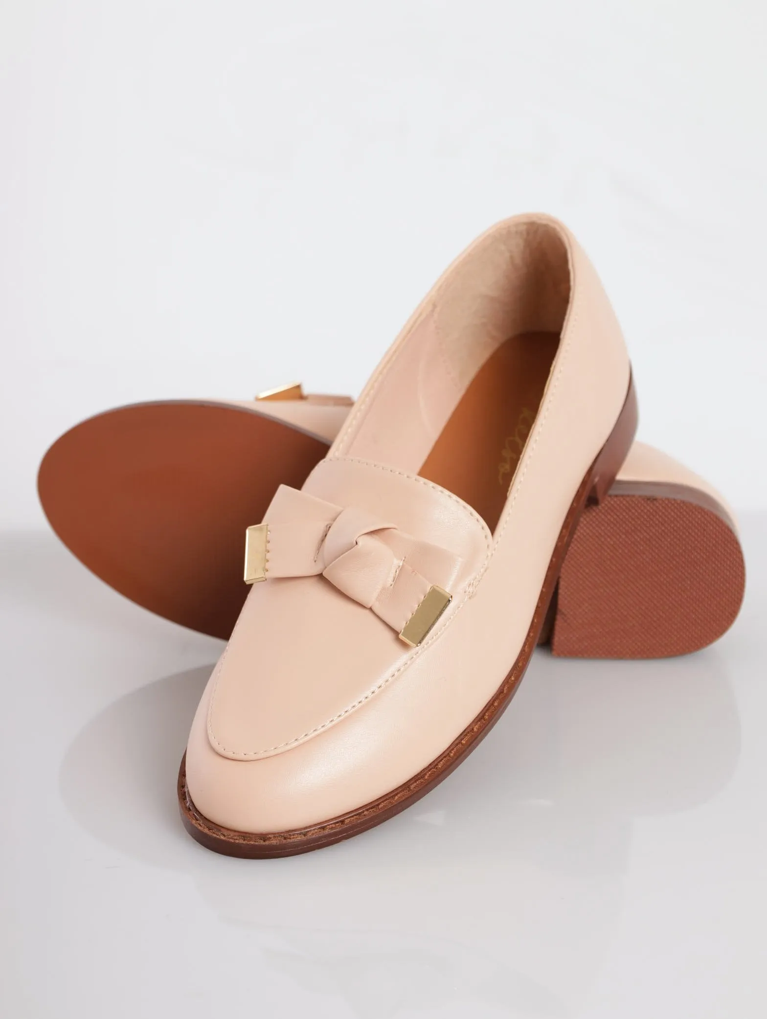 Ladies Loafer With Metal Ends Bow - Blush