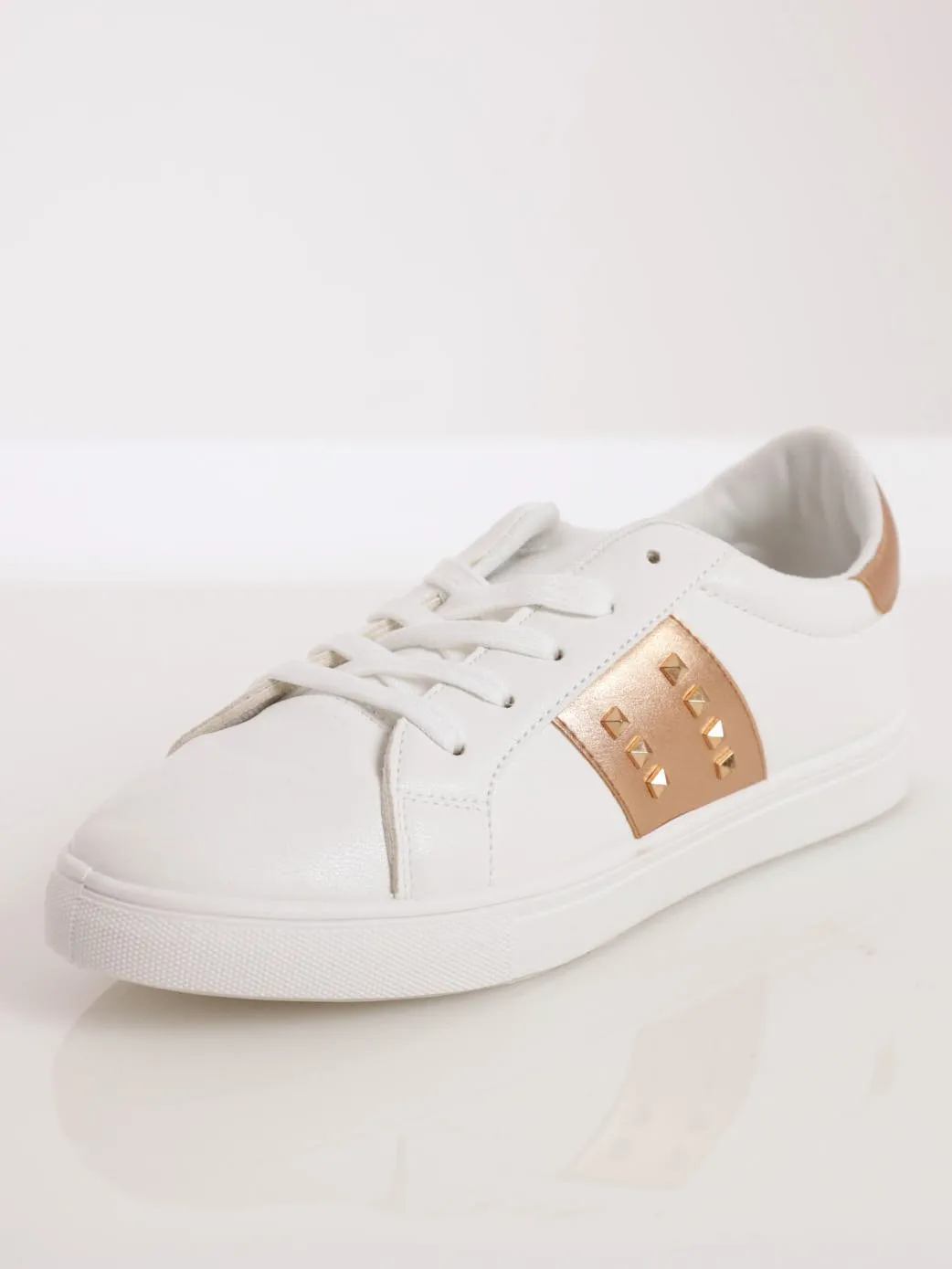 Ladies Metallic Insert With Pyramid Studs Lace-Up Sneaker - White