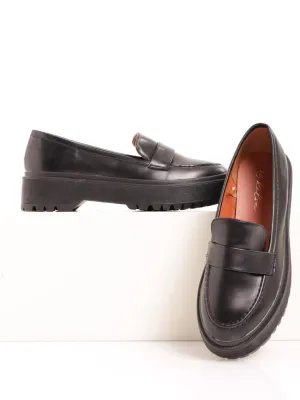 Ladies Plain Platform Loafer With Stitch Detail - Black