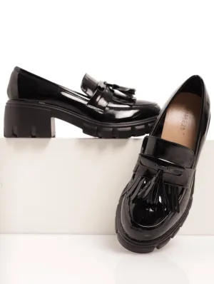 Ladies Platform Loafer With Tassle Detail - Black