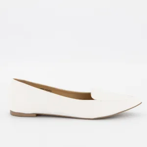 Ladies-Pointed Embossed Loafer - White