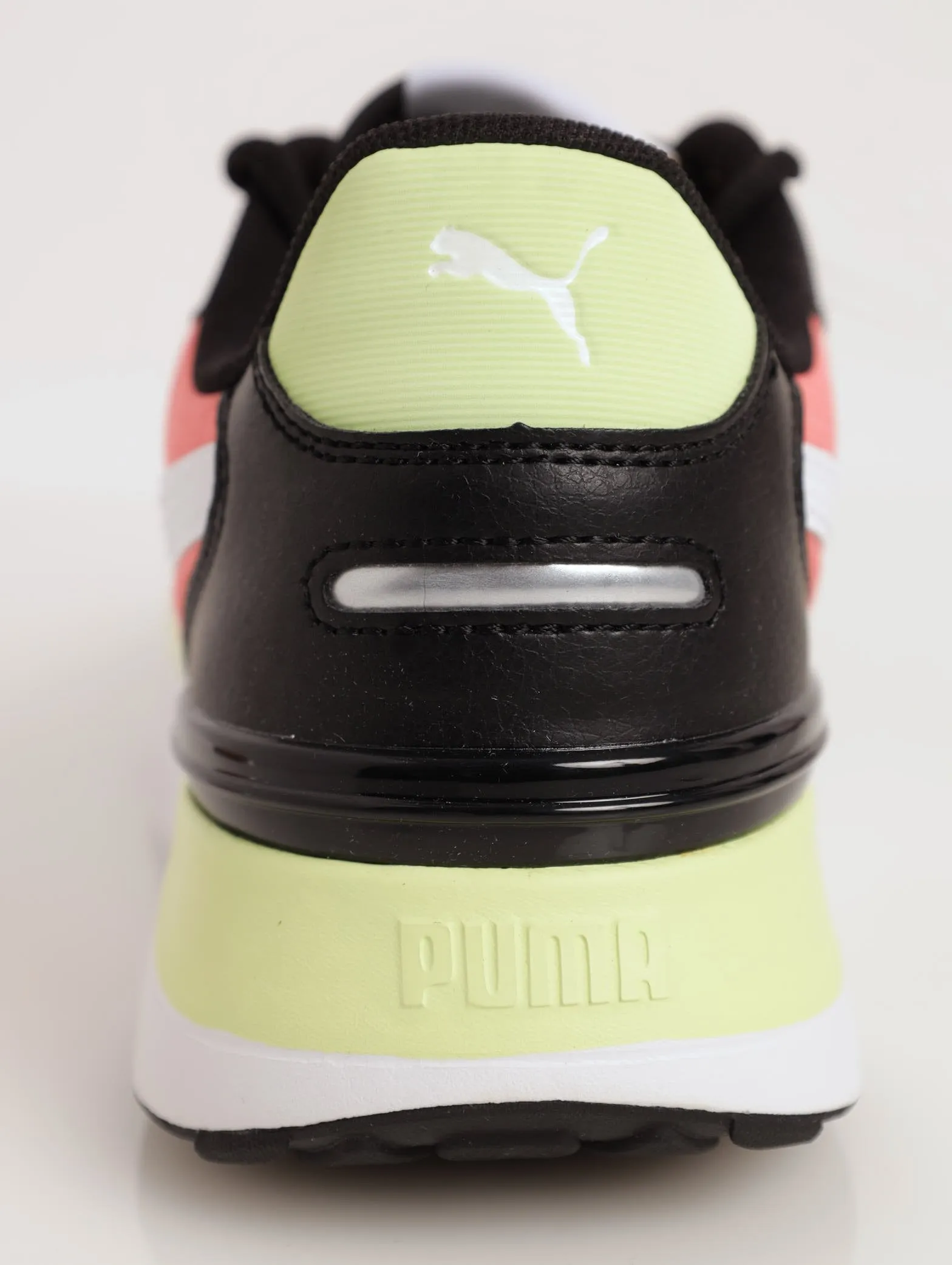 Ladies R78 Voyage Sneaker - Black/White