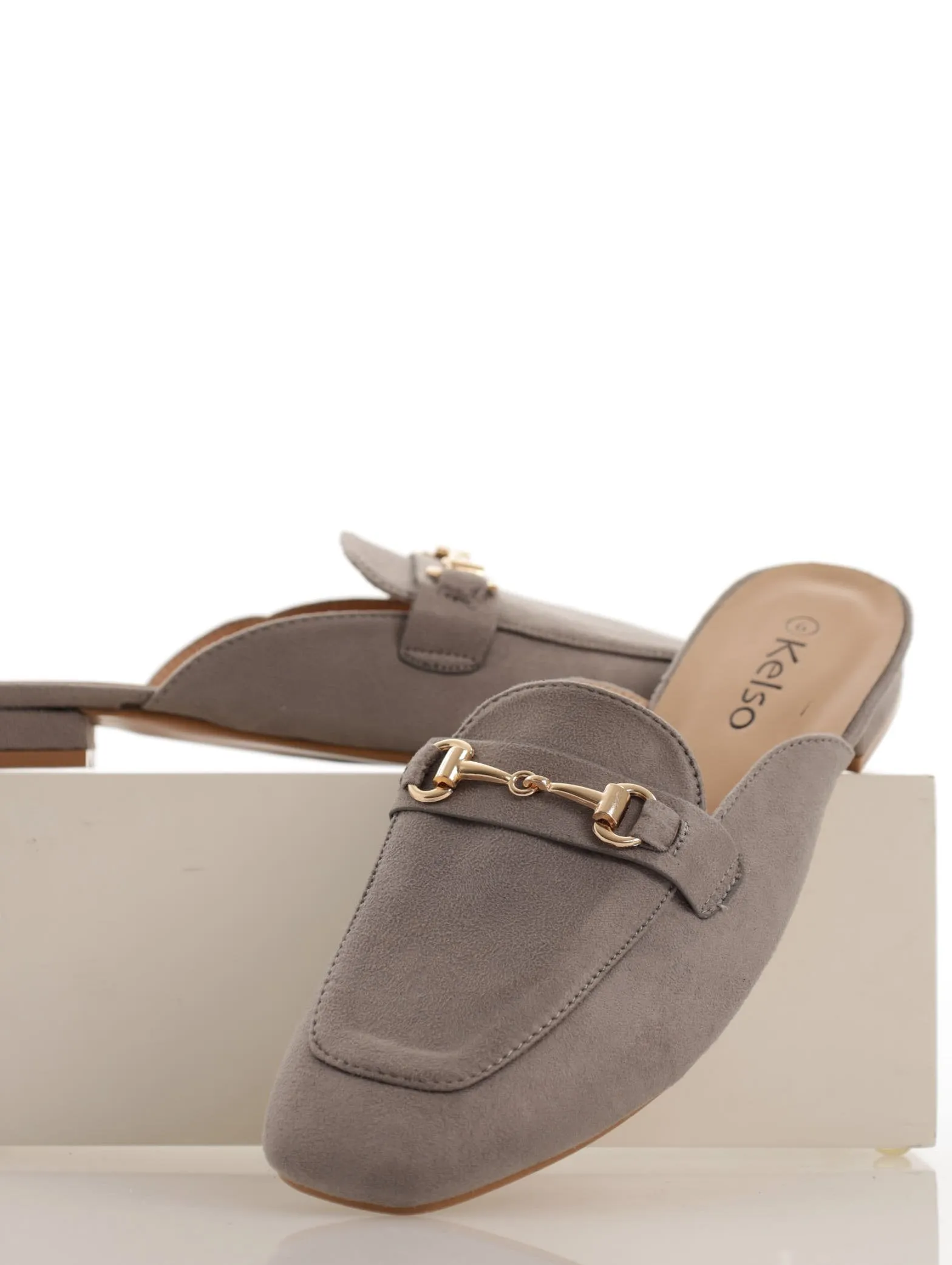 Ladies Sqaure Toe Push In Loafer With Metal Bar - Grey
