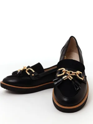 Ladies Two Toned Outsole Tassel Loafer - Black