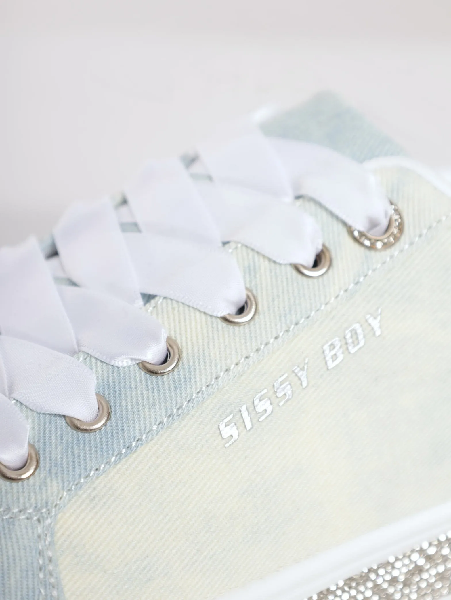 Ladies Washed Out Bling Sole Sneaker - Marble Wash Light