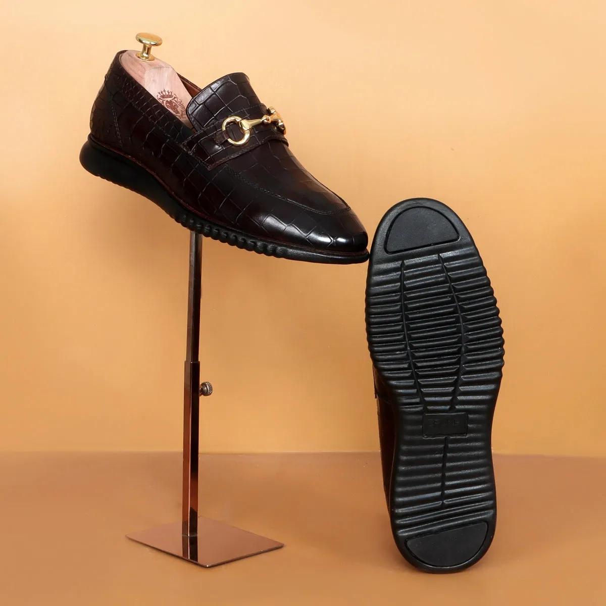 Light-Weight Loafer in Croco Textured Dark Brown Leather