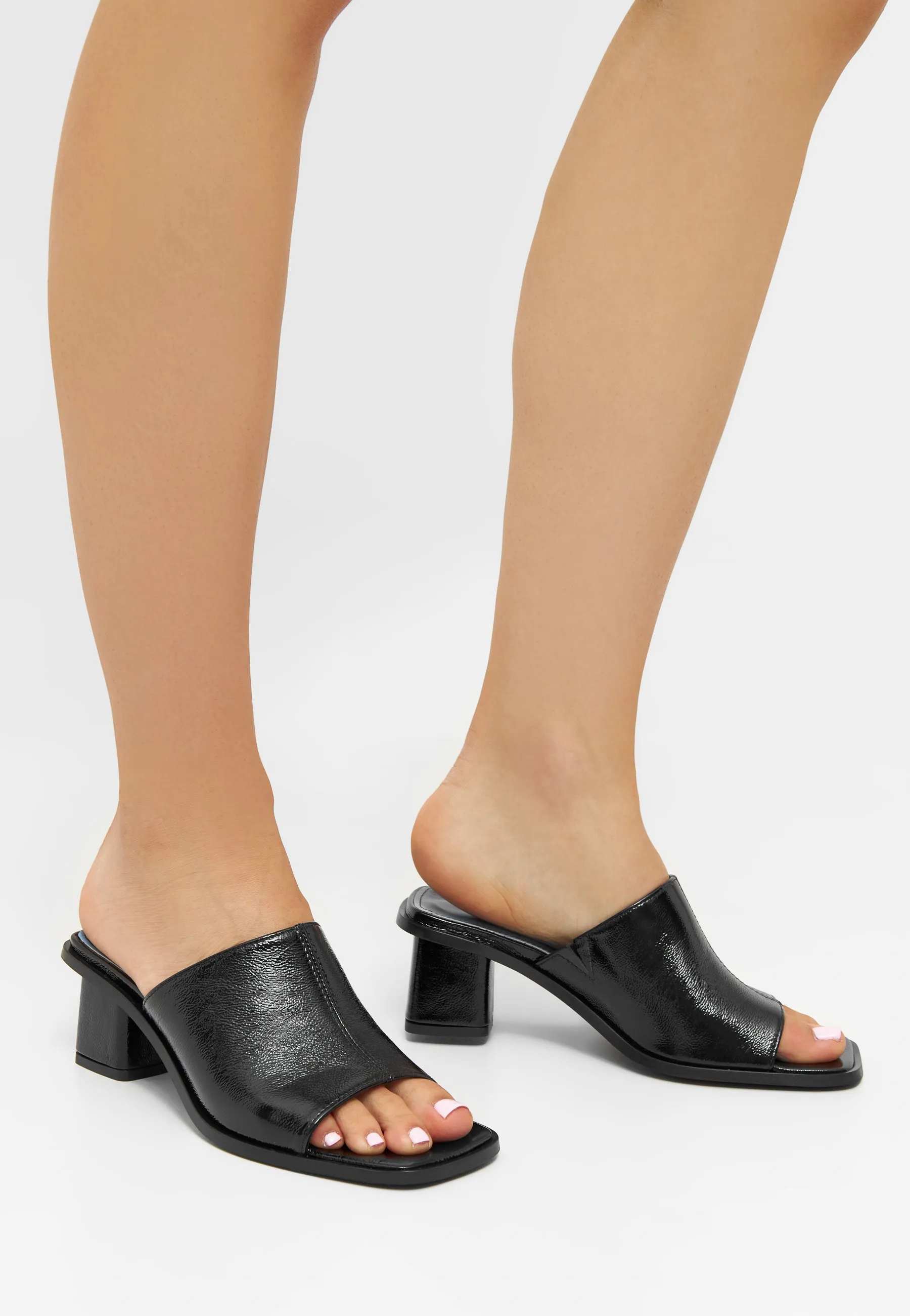 Maddie - Patent Leather - Black - Black