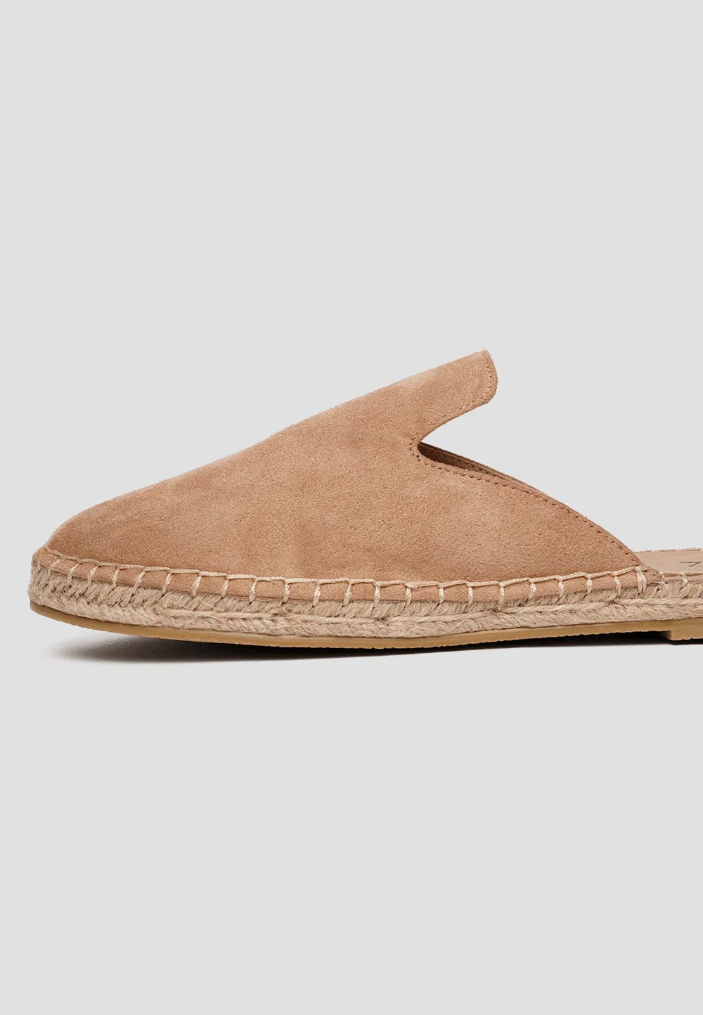 MULE VEGAN SUEDE SAND