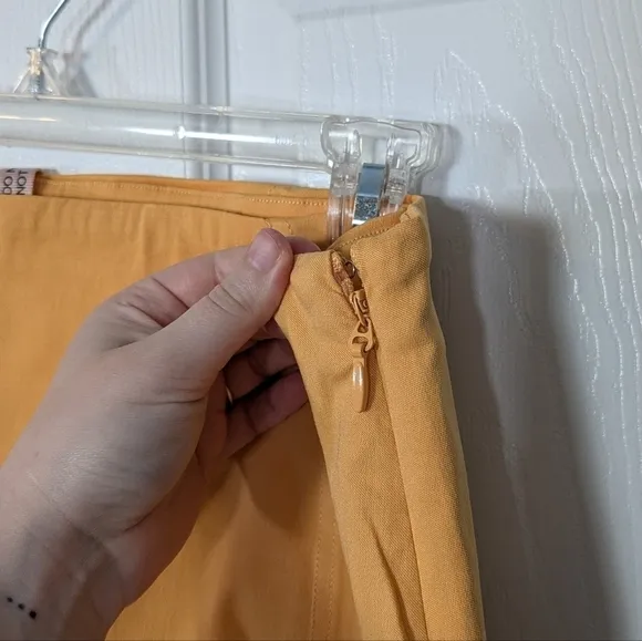 NWT House of CB Nisha Tangerine Sculpting Mini Skirt Size XL / L 
