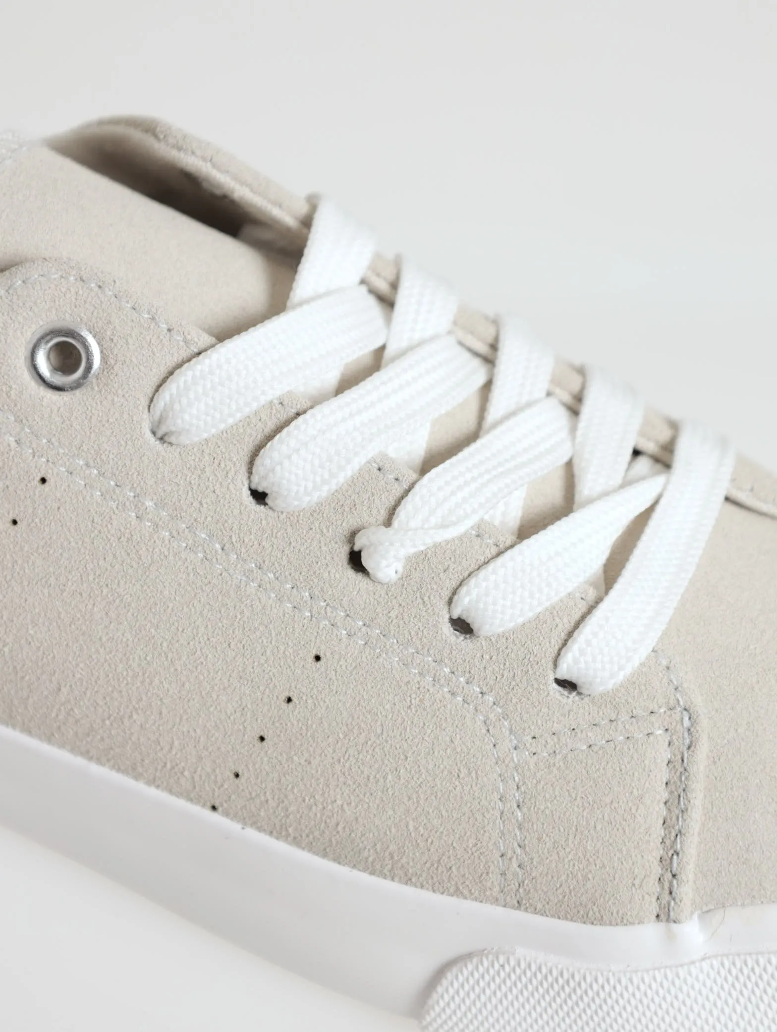 Plain Street Sneaker - Grey