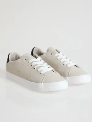 Plain Street Sneaker - Grey