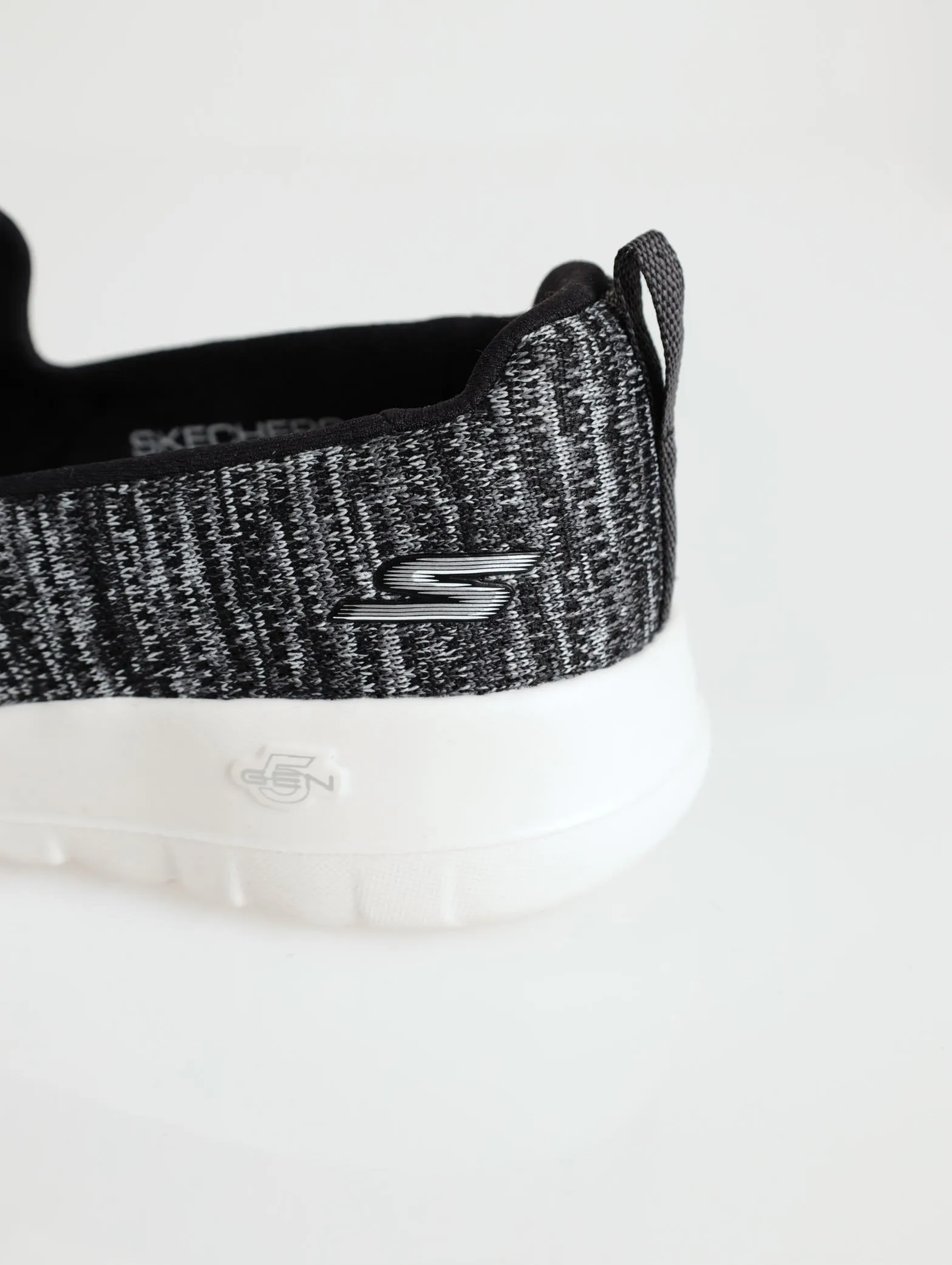 Push In Walking Shoe - Black/Grey