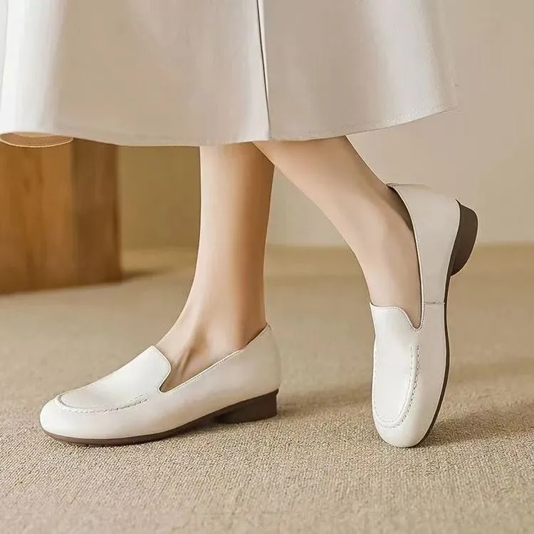 Retro Style New Round Toe Flat Bottom Loafers Slip-on British Soft Bottom Pumps Women