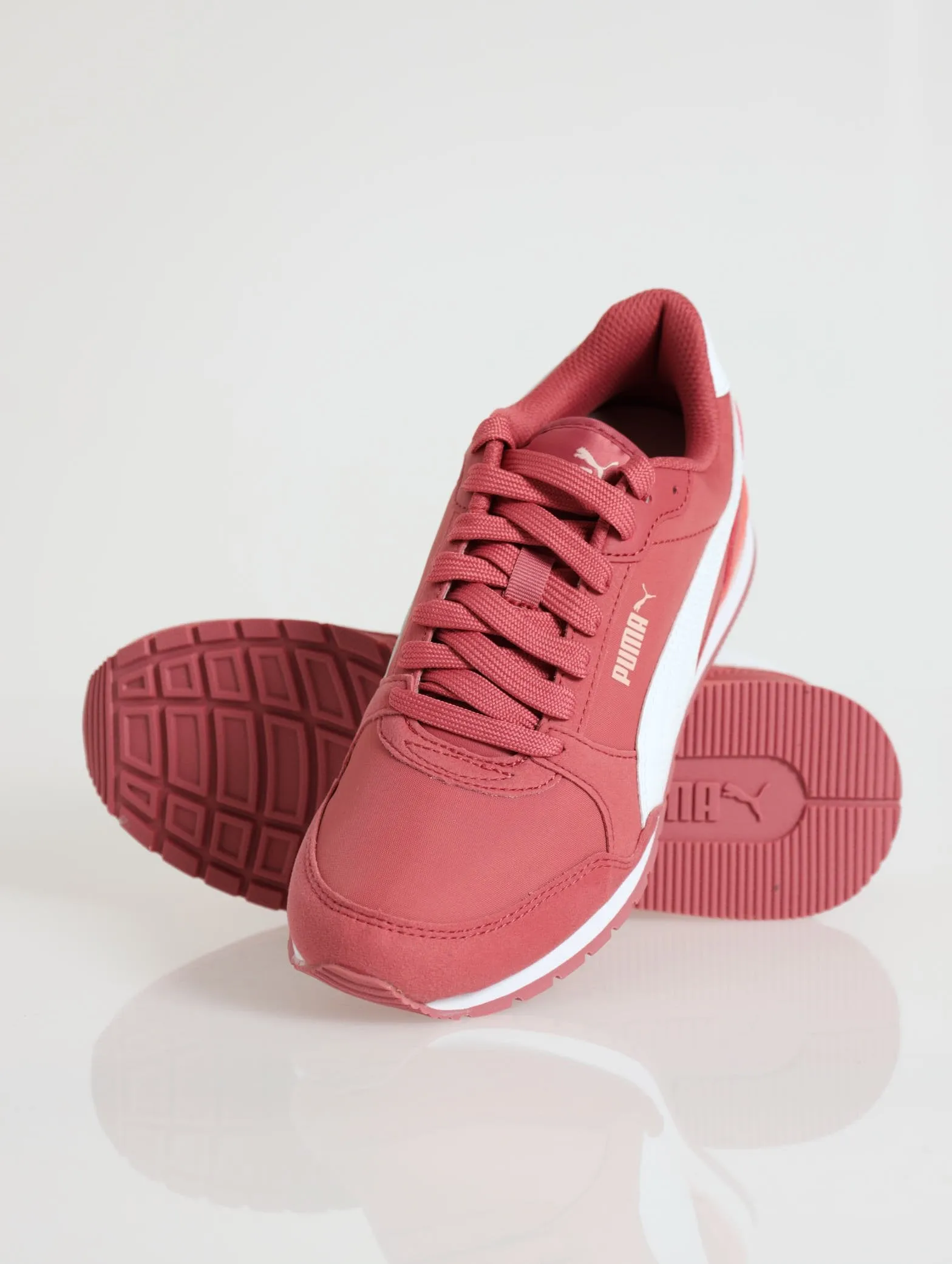 Runner V3 Sneaker - Dusty Rose