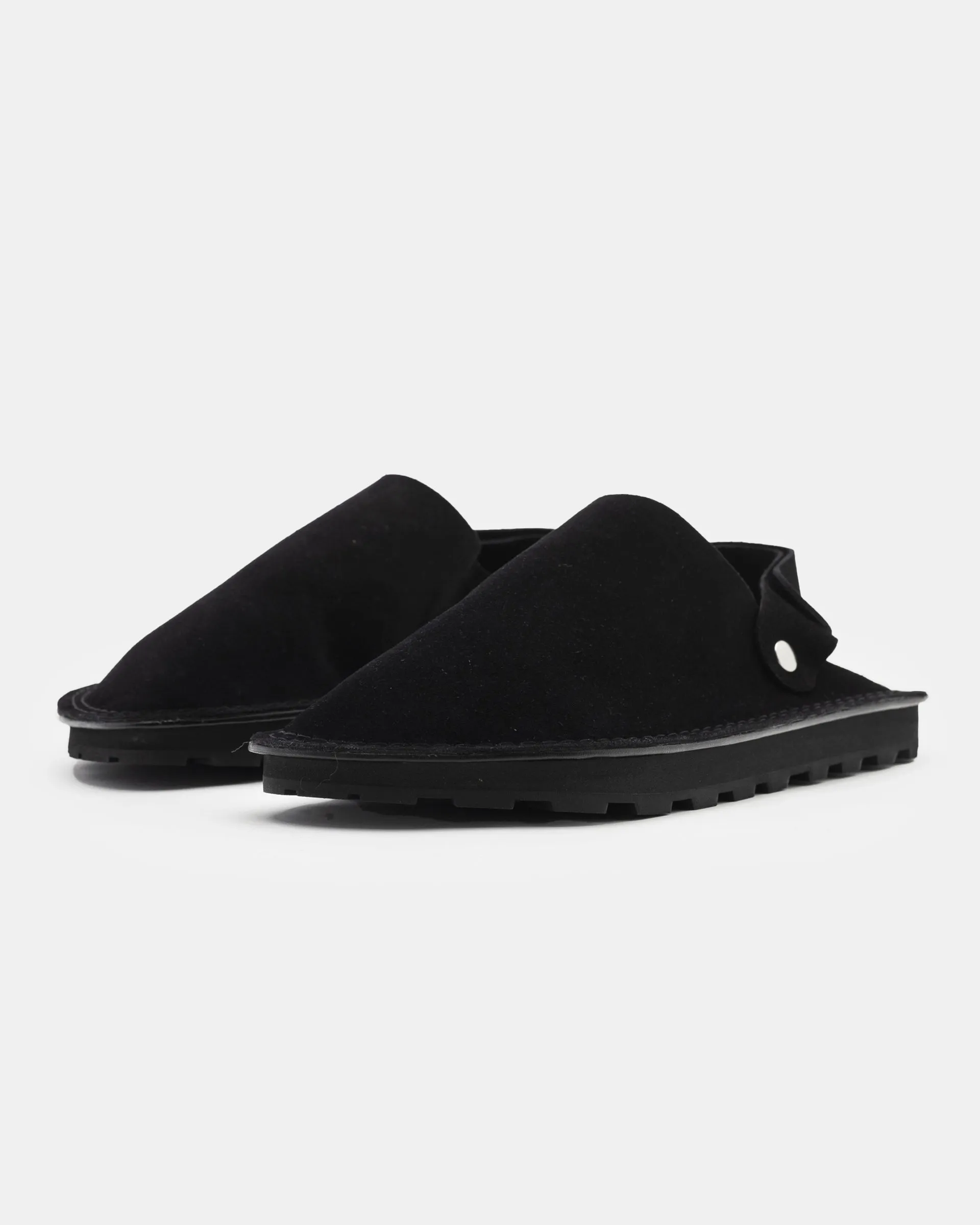 Sabot Mules in Black