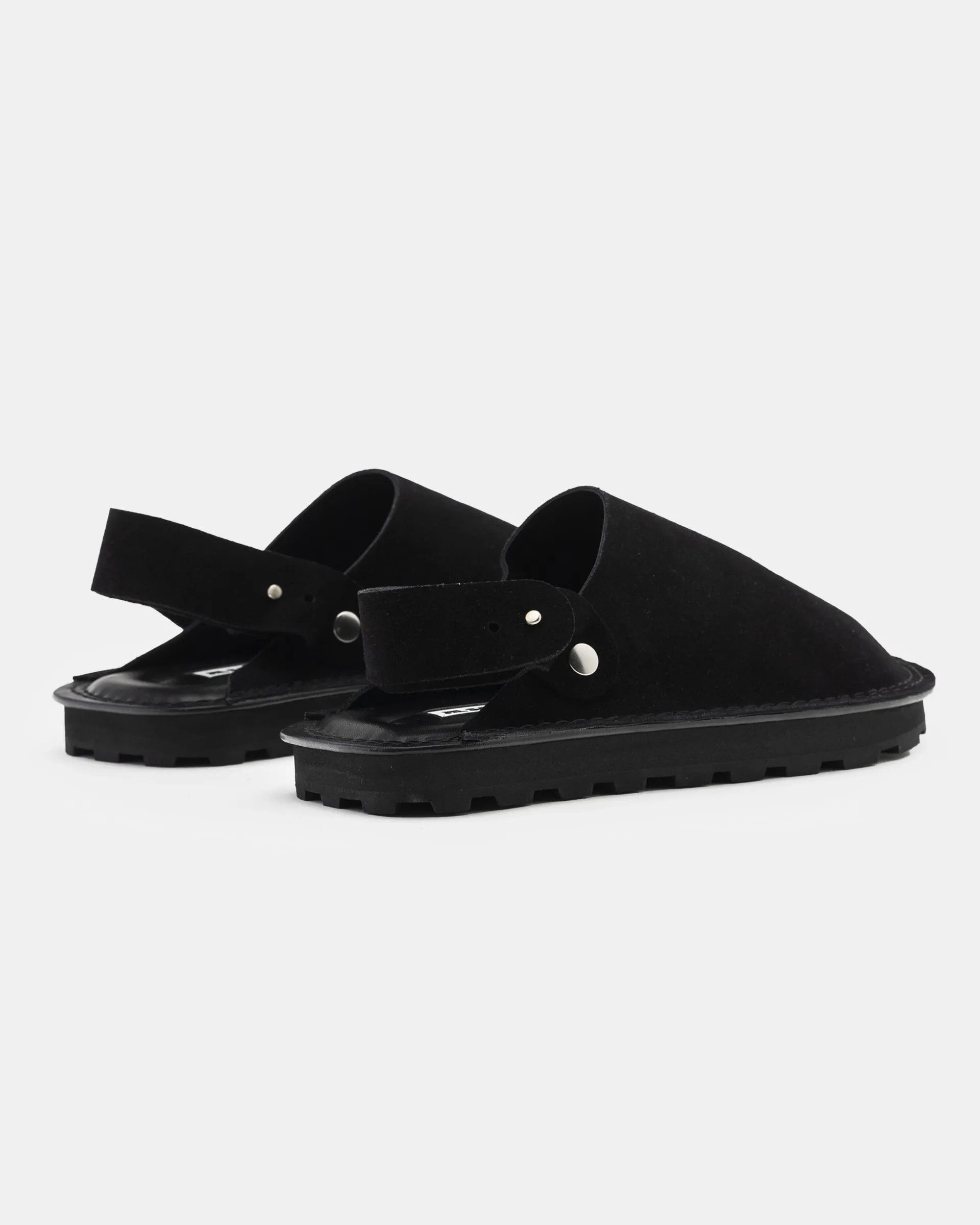 Sabot Mules in Black