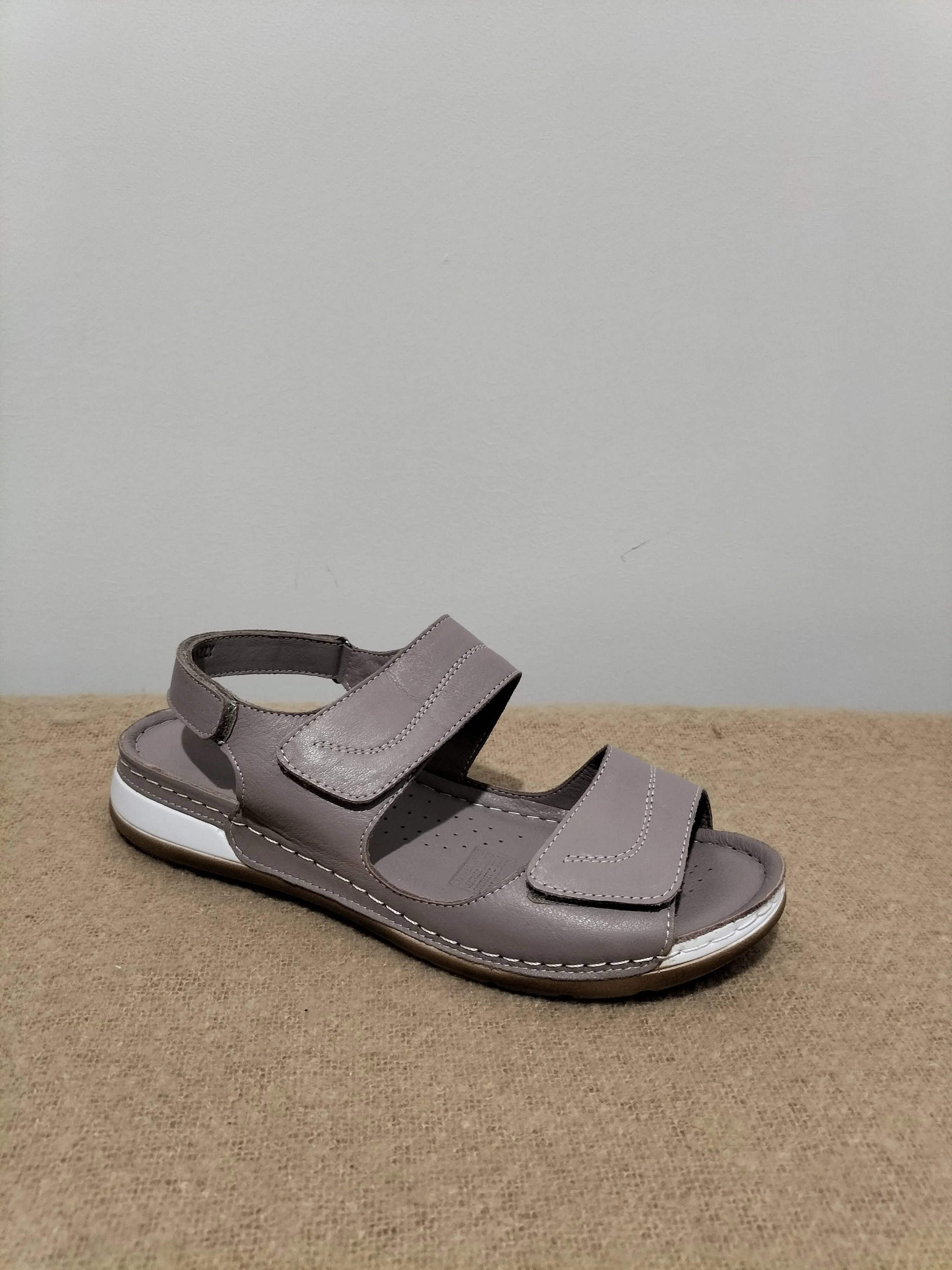 Snazzy Cabello Sandal
