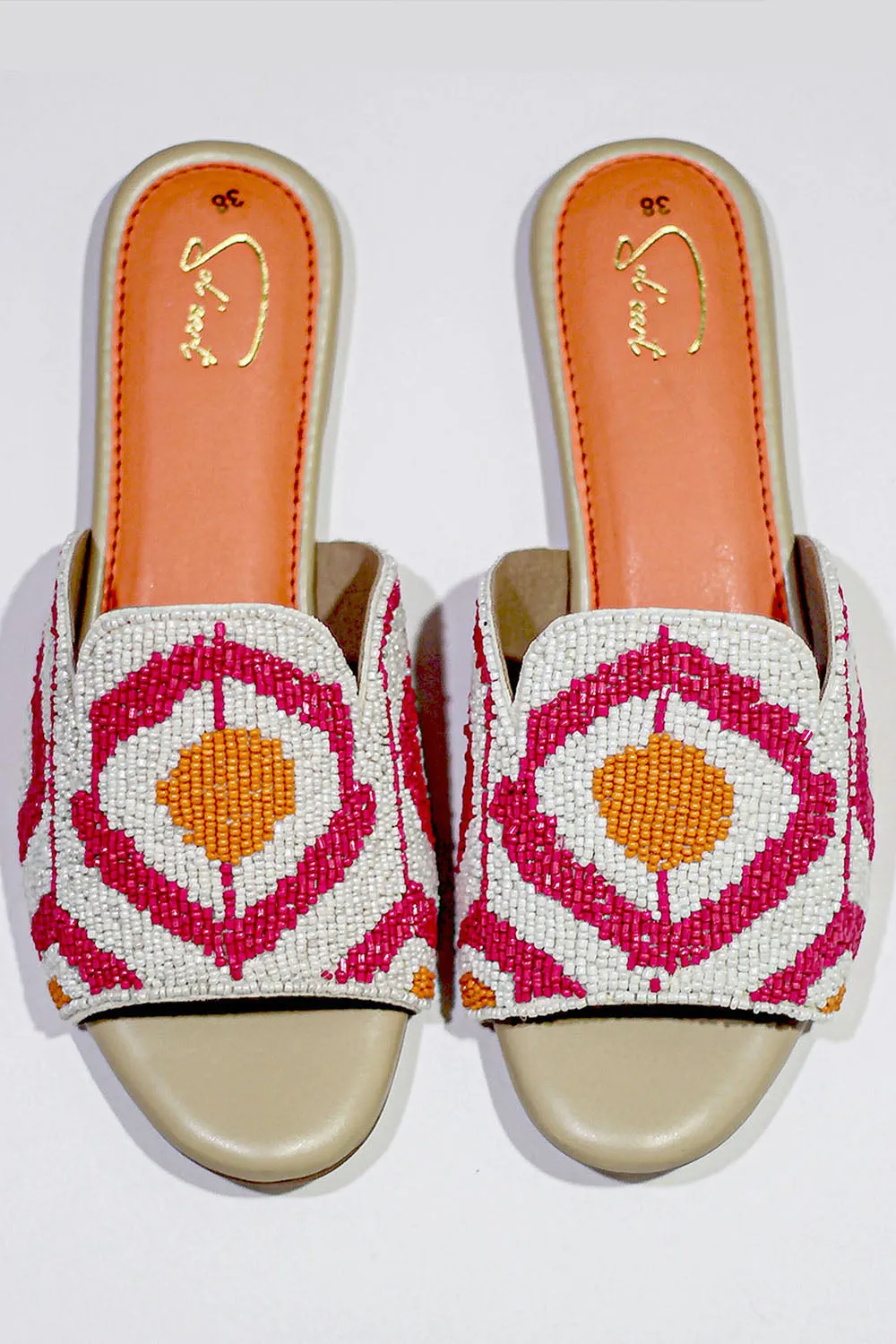 The Quirky Patola - Pink