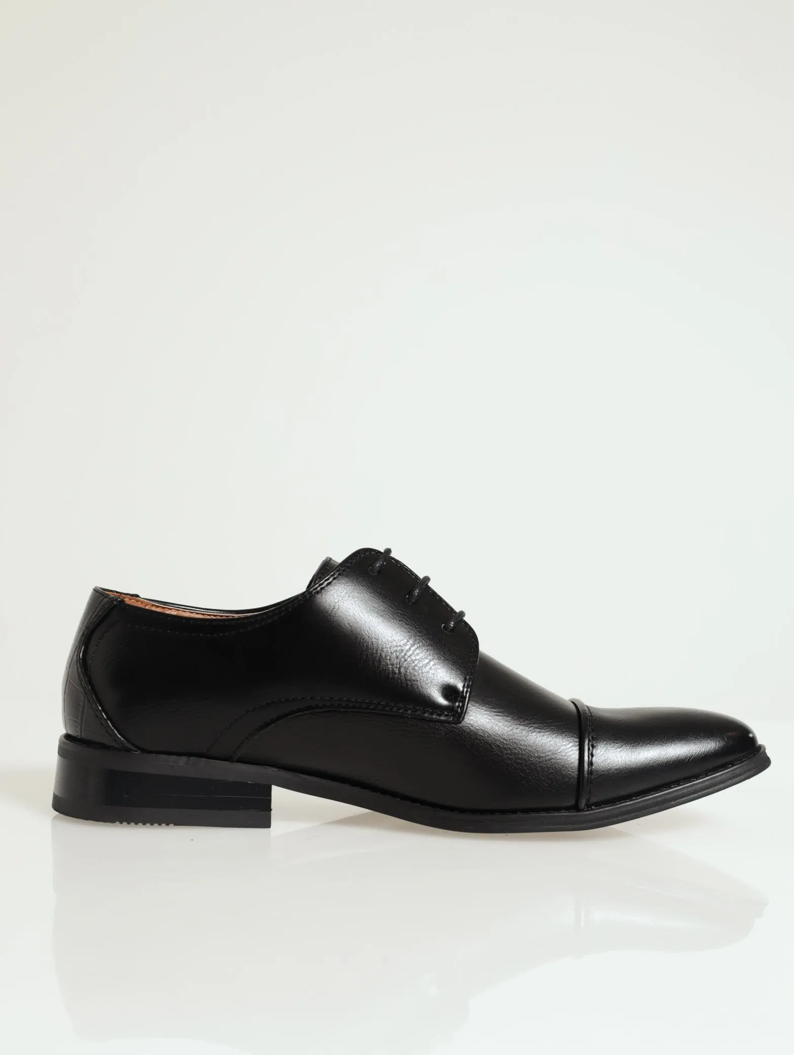 Toe Cap Lace-Up Loafer - Black