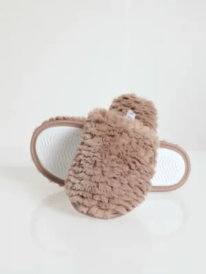 Waffel Fur Closed Toe Slipper - Oatmeal