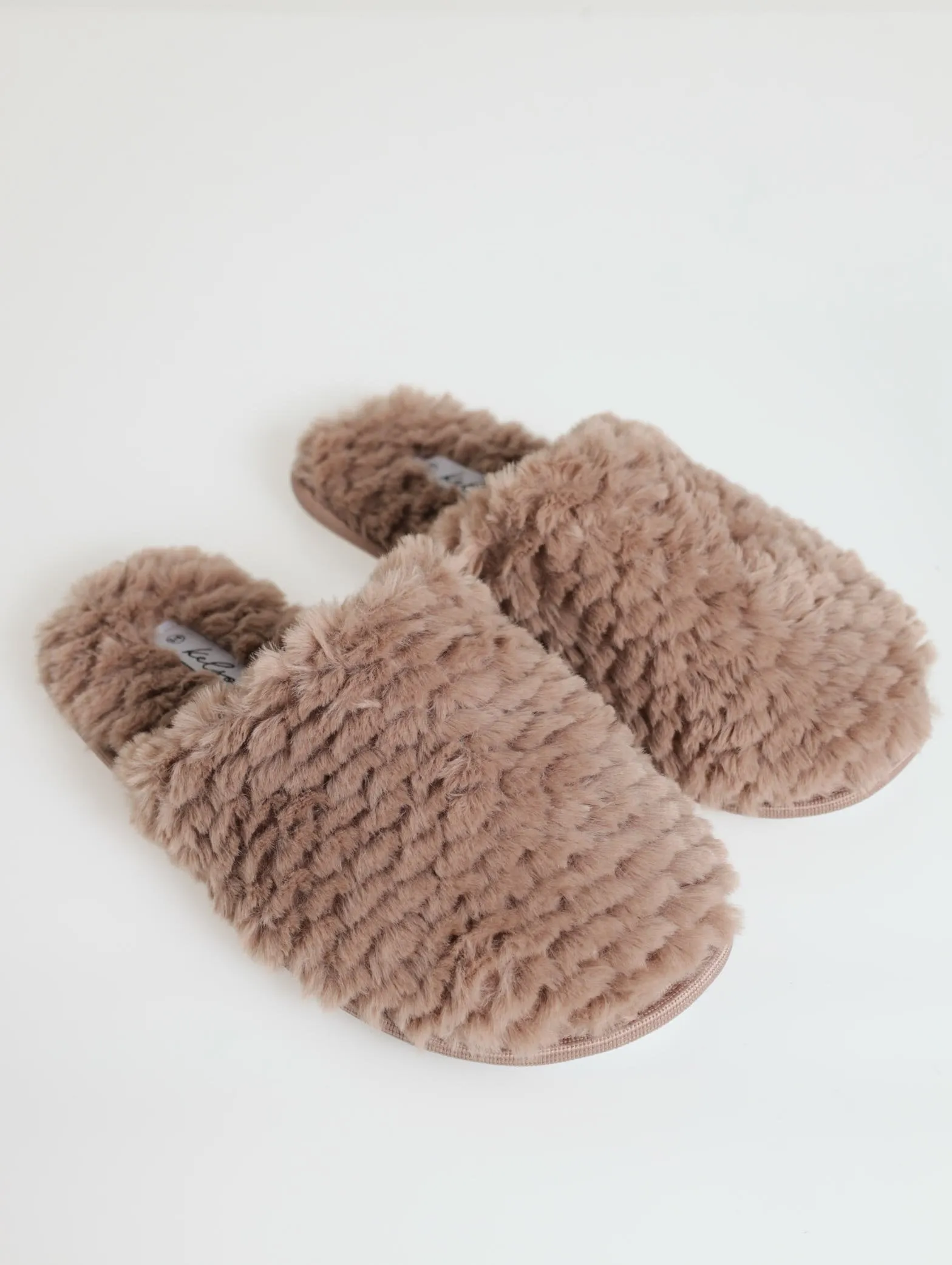 Waffel Fur Closed Toe Slipper - Oatmeal